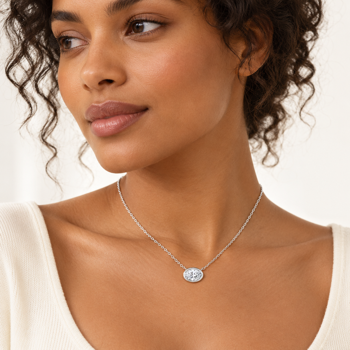 The Primrose Oval Lab-Grown Necklace